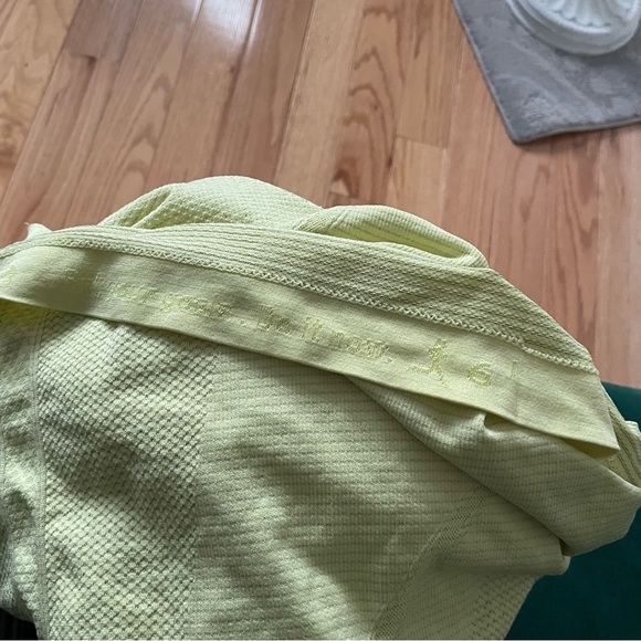 Lululemon Faded Zap Wild Lime Yellow Swiftly Tech Racerback Tank Seamless Top 6 - Picture 5 of 6